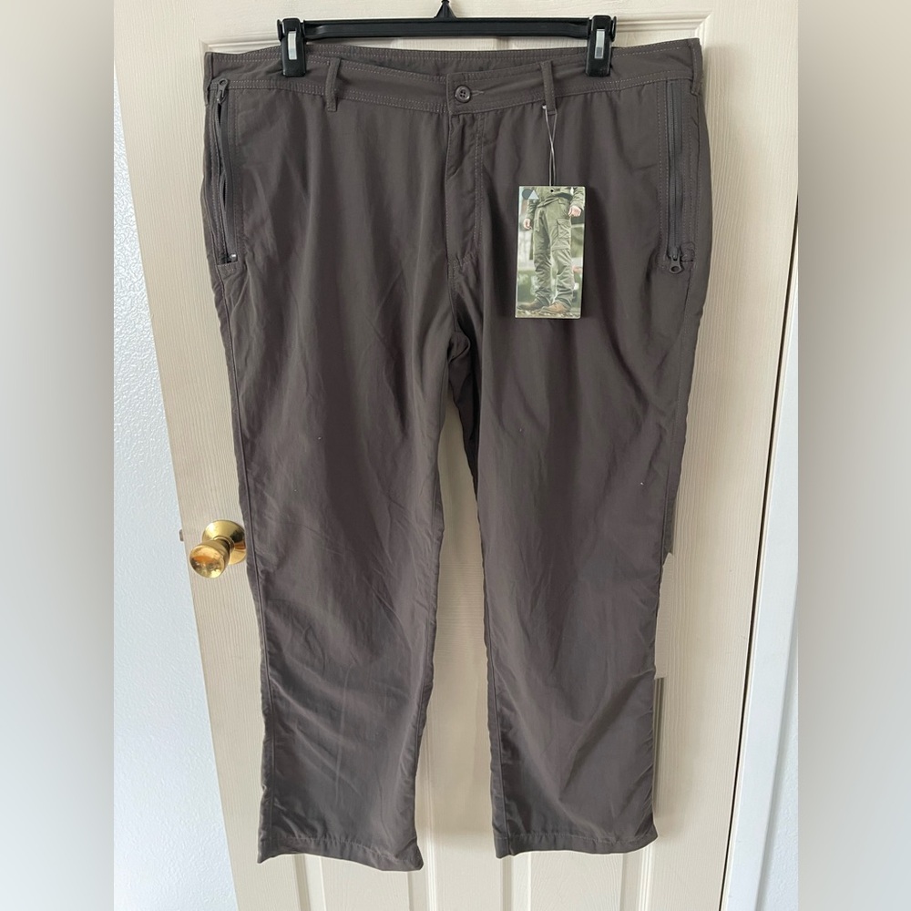 Clothing Art Travelers Hiking Pants Men’s Size 40x30